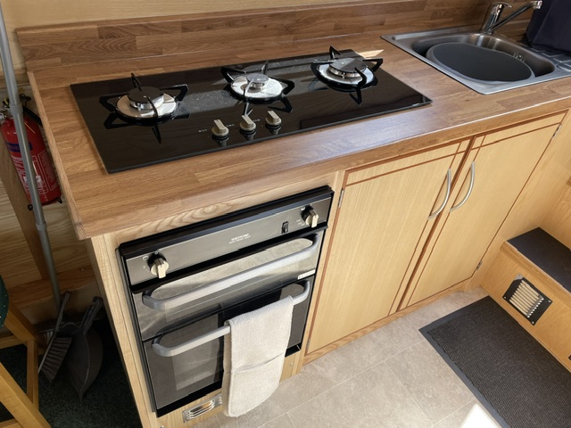  Kitchen Cooker 